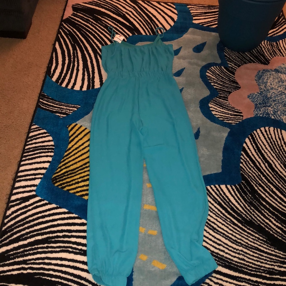 Spaghetti Strap Romper... - Picture 4 of 5